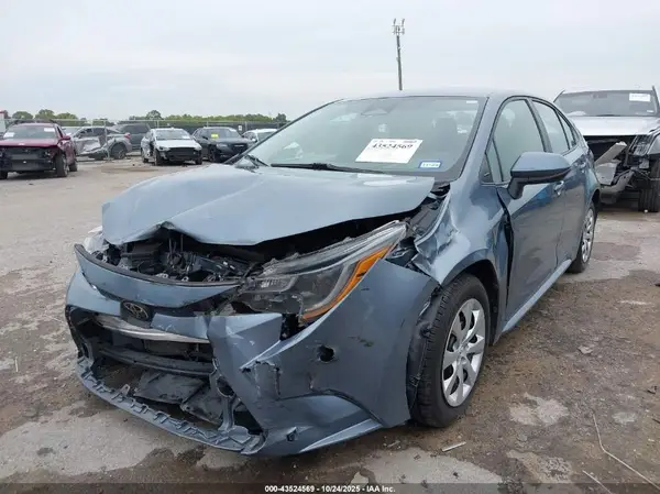 5YFB4MDE5PP067655 2023 TOYOTA COROLLA - Image 2