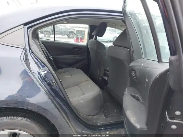 5YFB4MDE5PP074427 2023 TOYOTA COROLLA - Image 8