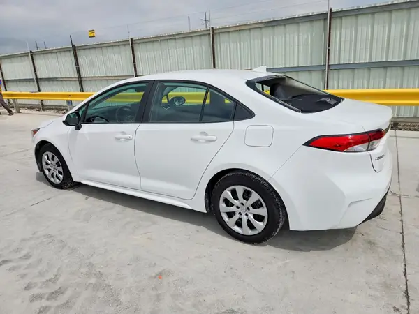 5YFB4MDE5RP107249 2024 TOYOTA COROLLA - Image 2
