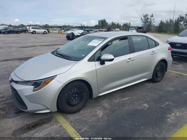 5YFB4MDE5RP109857 2024 TOYOTA COROLLA - Image 2