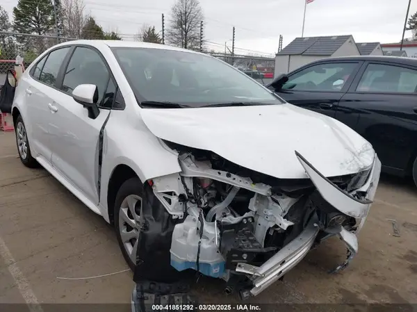 5YFB4MDE5RP114492 2024 TOYOTA COROLLA - Image 1