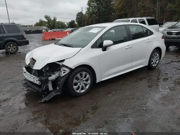 5YFB4MDE5RP114508 2024 TOYOTA COROLLA - Image 2