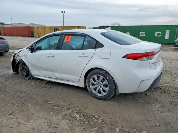 5YFB4MDE5RP115917 2024 TOYOTA COROLLA - Image 2