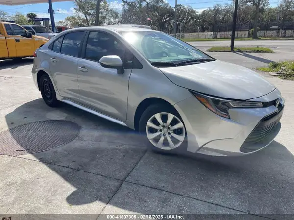 5YFB4MDE5RP120552 2024 TOYOTA COROLLA - Image 1