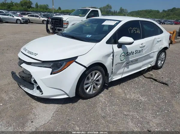 5YFB4MDE5RP126738 2024 TOYOTA COROLLA - Image 2