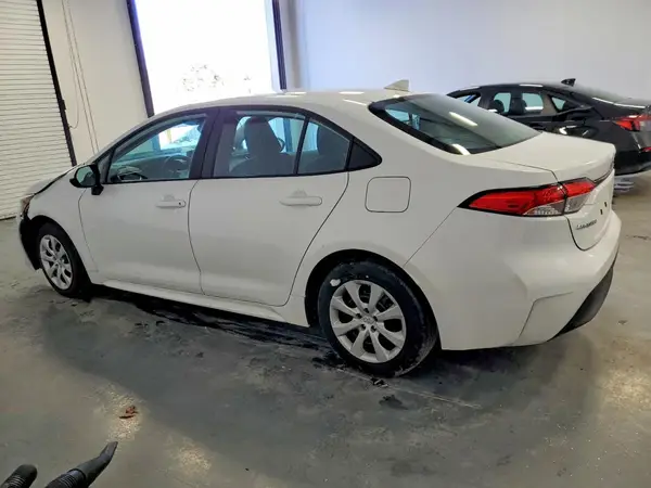 5YFB4MDE5RP131714 2024 TOYOTA COROLLA - Image 2