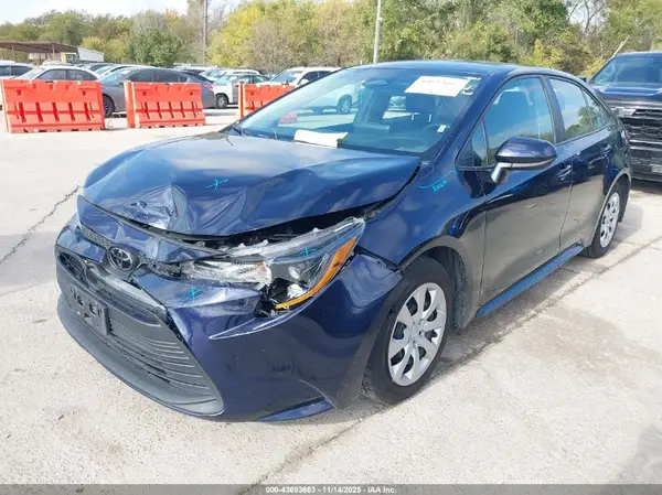 5YFB4MDE5RP132815 2024 TOYOTA COROLLA - Image 2
