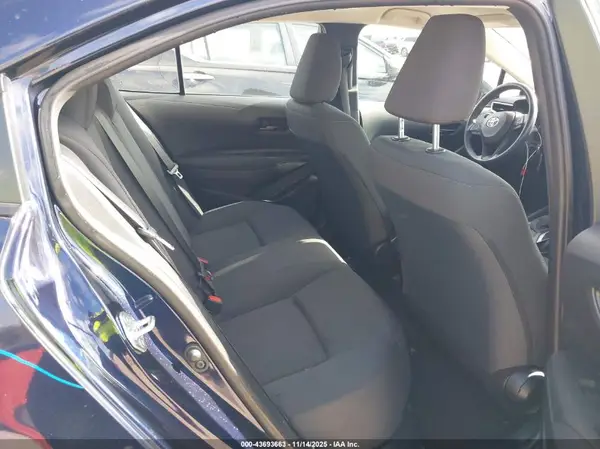 5YFB4MDE5RP132815 2024 TOYOTA COROLLA - Image 8
