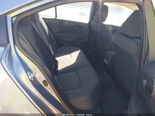 5YFB4MDE5RP135956 2024 TOYOTA COROLLA - Image 8