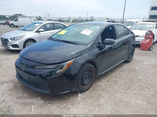 5YFB4MDE5RP137836 2024 TOYOTA COROLLA - Image 2