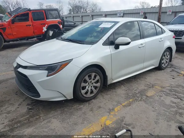 5YFB4MDE5RP138467 2024 TOYOTA COROLLA - Image 2