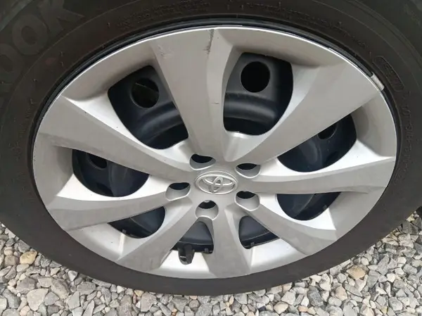 5YFB4MDE5RP139912 2024 TOYOTA COROLLA - Image 2