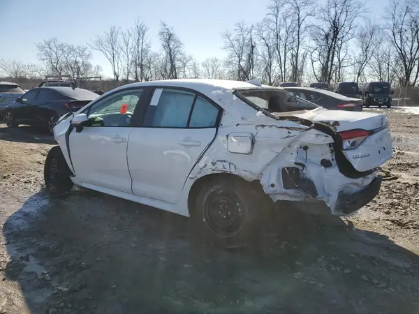 5YFB4MDE5RP140526 2024 TOYOTA COROLLA - Image 2