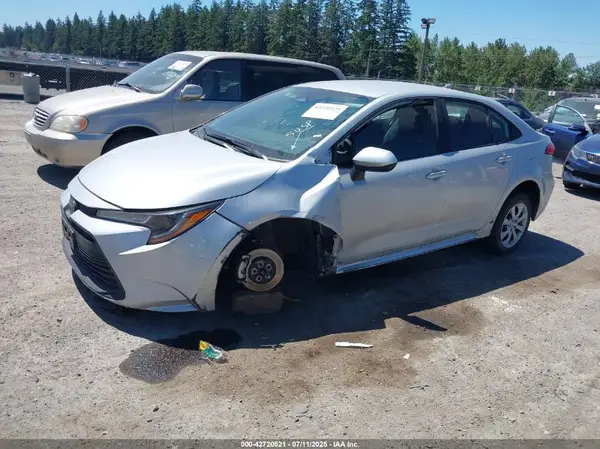5YFB4MDE5RP142423 2024 TOYOTA COROLLA - Image 2