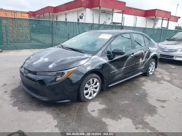 5YFB4MDE5RP154846 2024 TOYOTA COROLLA - Image 2