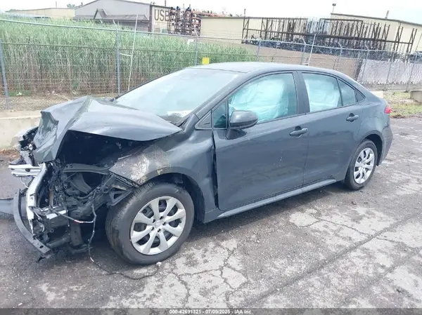 5YFB4MDE5RP163577 2024 TOYOTA COROLLA - Image 2