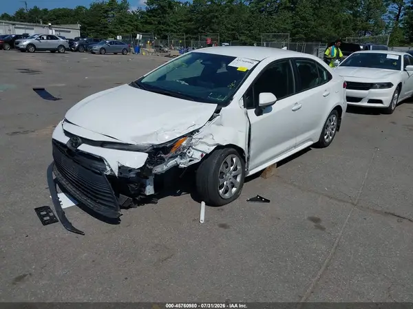 5YFB4MDE5RP171212 2024 TOYOTA COROLLA - Image 2