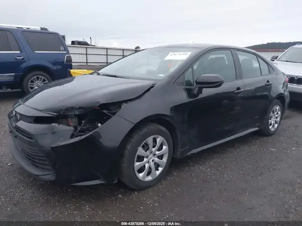 5YFB4MDE5RP171369 2024 TOYOTA COROLLA - Image 2