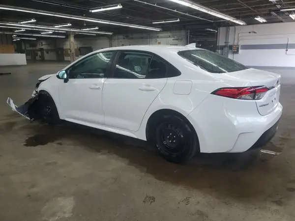 5YFB4MDE5RP171615 2024 TOYOTA COROLLA - Image 2