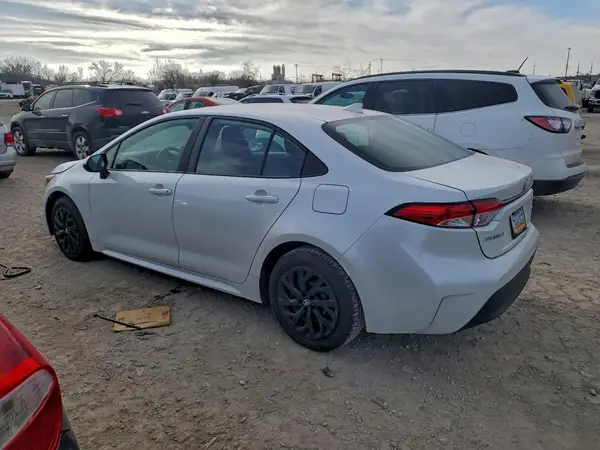 5YFB4MDE5RP175874 2024 TOYOTA COROLLA - Image 2