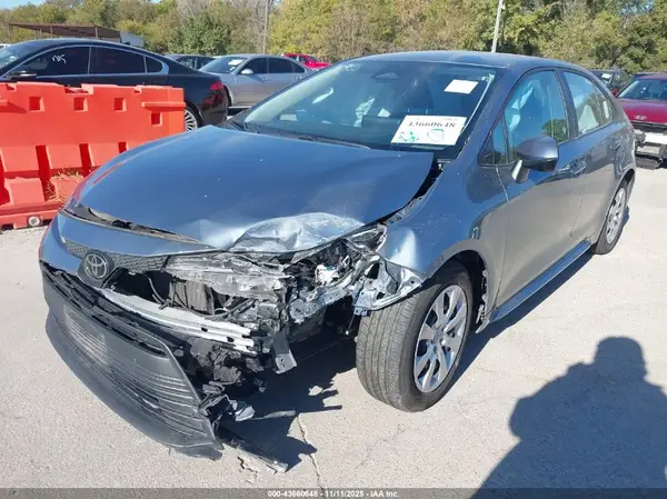 5YFB4MDE5RP176698 2024 TOYOTA COROLLA - Image 2