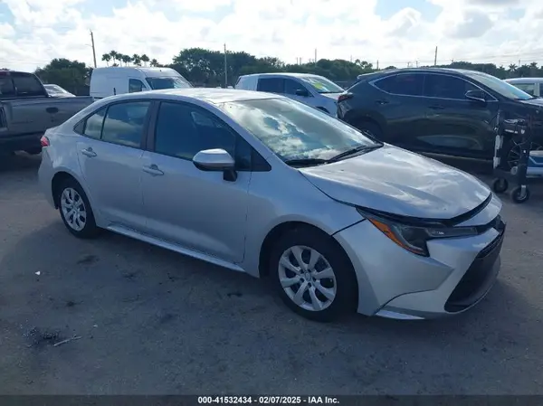 5YFB4MDE5RP180847 2024 TOYOTA COROLLA - Image 1