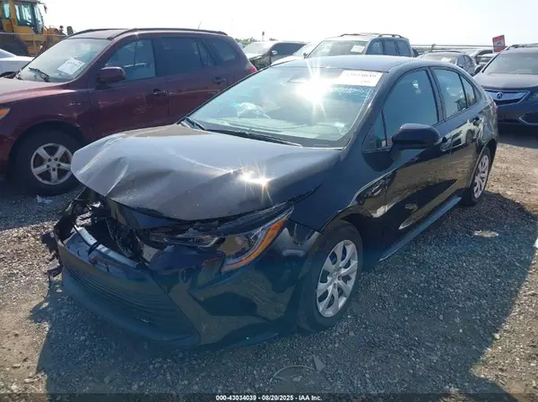 5YFB4MDE5RP193954 2024 TOYOTA COROLLA - Image 2