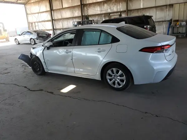 5YFB4MDE5RP195297 2024 TOYOTA COROLLA - Image 2