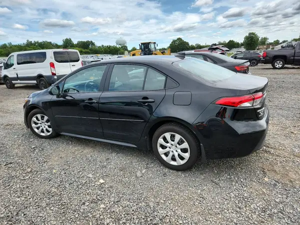 5YFB4MDE5RP196112 2024 TOYOTA COROLLA - Image 2