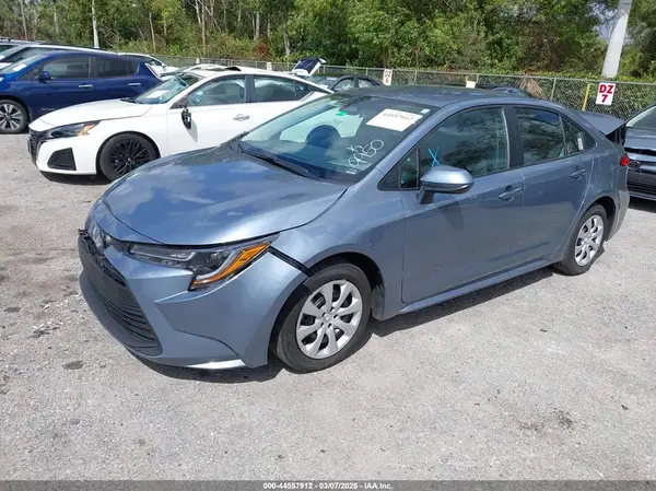 5YFB4MDE5RP199950 2024 TOYOTA COROLLA - Image 2