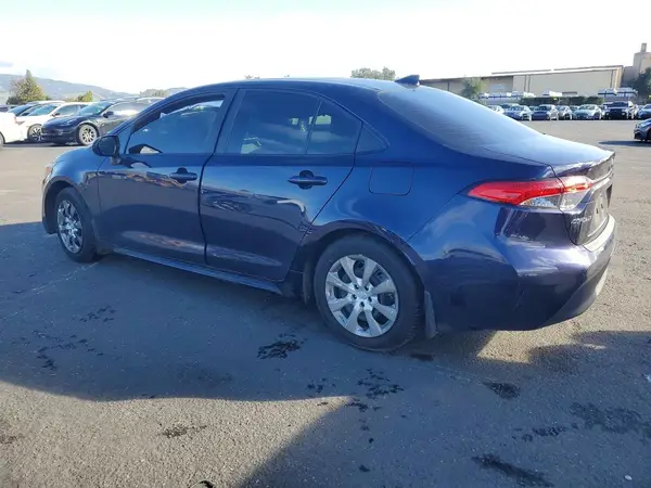 5YFB4MDE5RP210770 2024 TOYOTA COROLLA - Image 2