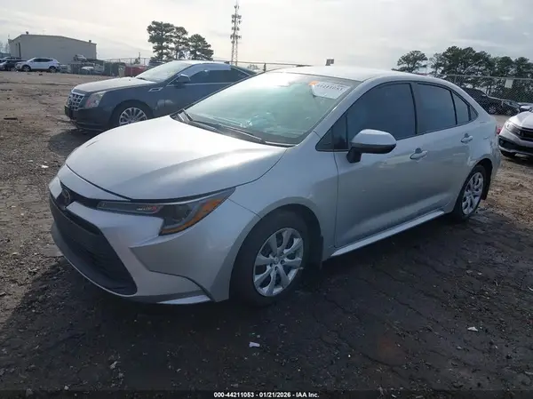 5YFB4MDE5RP227763 2024 TOYOTA COROLLA - Image 2