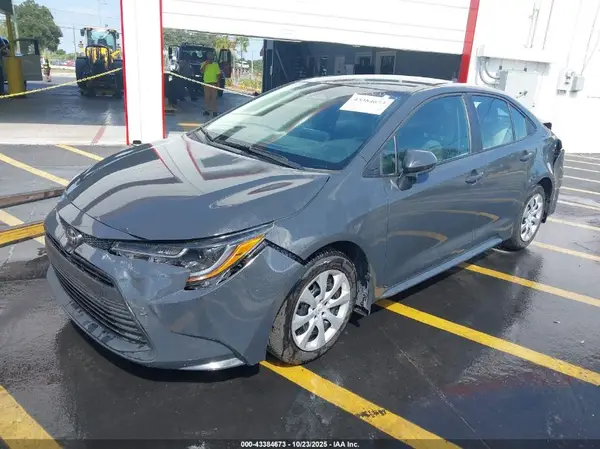 5YFB4MDE5SP235500 2025 TOYOTA COROLLA - Image 2