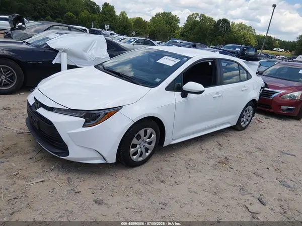 5YFB4MDE5SP237702 2025 TOYOTA COROLLA - Image 2