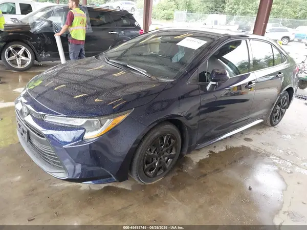5YFB4MDE5SP238252 2025 TOYOTA COROLLA - Image 2