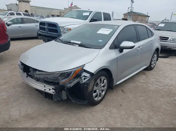 5YFB4MDE5SP240700 2025 TOYOTA COROLLA - Image 2