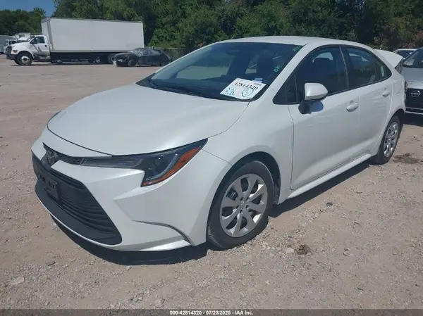5YFB4MDE5SP259666 2025 TOYOTA COROLLA - Image 2