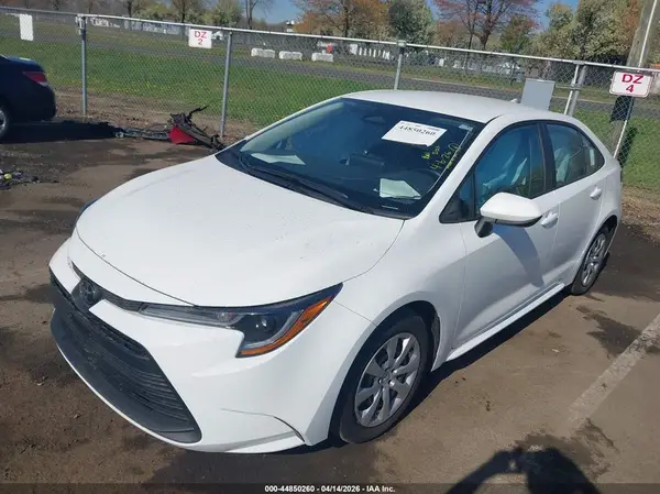 5YFB4MDE5SP270893 2025 TOYOTA COROLLA - Image 2