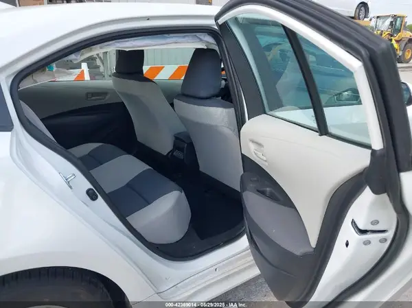 5YFB4MDE5SP273521 2025 TOYOTA COROLLA - Image 8