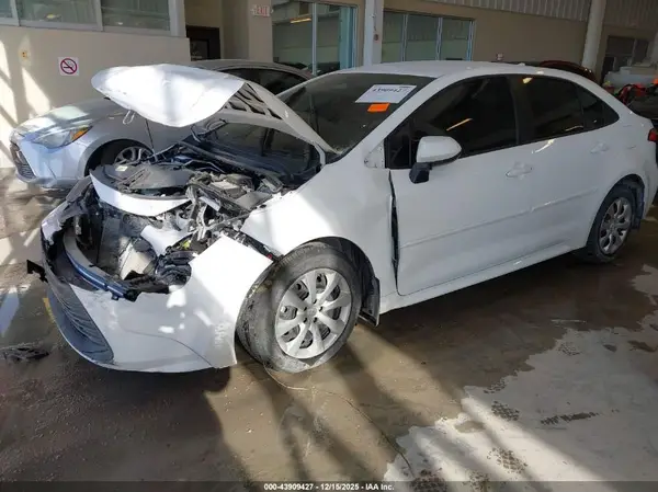 5YFB4MDE5SP281733 2025 TOYOTA COROLLA - Image 2