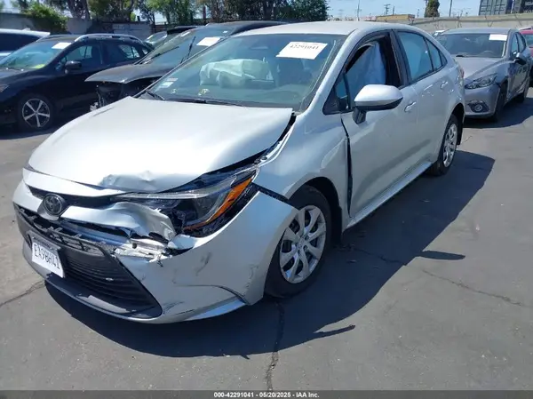 5YFB4MDE5SP293381 2025 TOYOTA COROLLA - Image 2