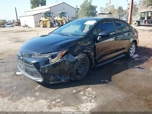 5YFB4MDE5SP295468 2025 TOYOTA COROLLA - Image 2