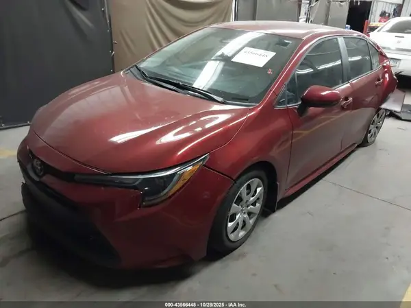 5YFB4MDE5SP303293 2025 TOYOTA COROLLA - Image 2