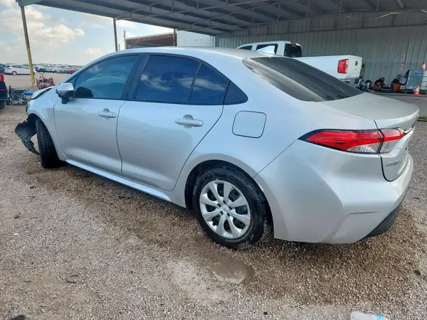 5YFB4MDE5SP304167 2025 TOYOTA COROLLA - Image 2