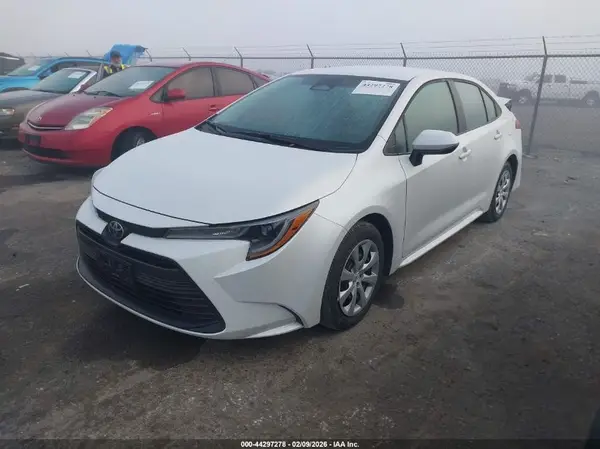 5YFB4MDE5SP307604 2025 TOYOTA COROLLA - Image 2