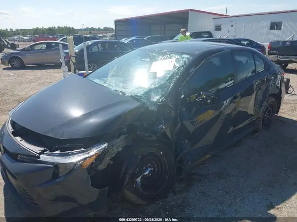 5YFB4MDE5SP314178 2025 TOYOTA COROLLA - Image 2
