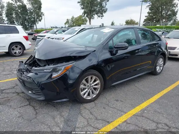 5YFB4MDE5SP328100 2025 TOYOTA COROLLA - Image 2