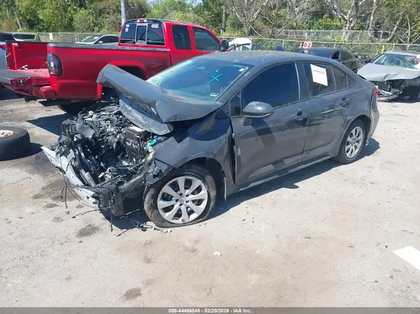 5YFB4MDE5SP329652 2025 TOYOTA COROLLA - Image 2