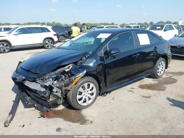 5YFB4MDE5SP334236 2025 TOYOTA COROLLA - Image 2