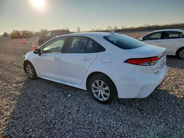 5YFB4MDE5TP384572 2026 TOYOTA COROLLA - Image 2
